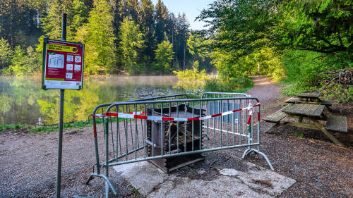 Grillstelle beim Weiher