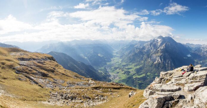 Landschaften und Freizeitangebote in der Schweiz entdecken