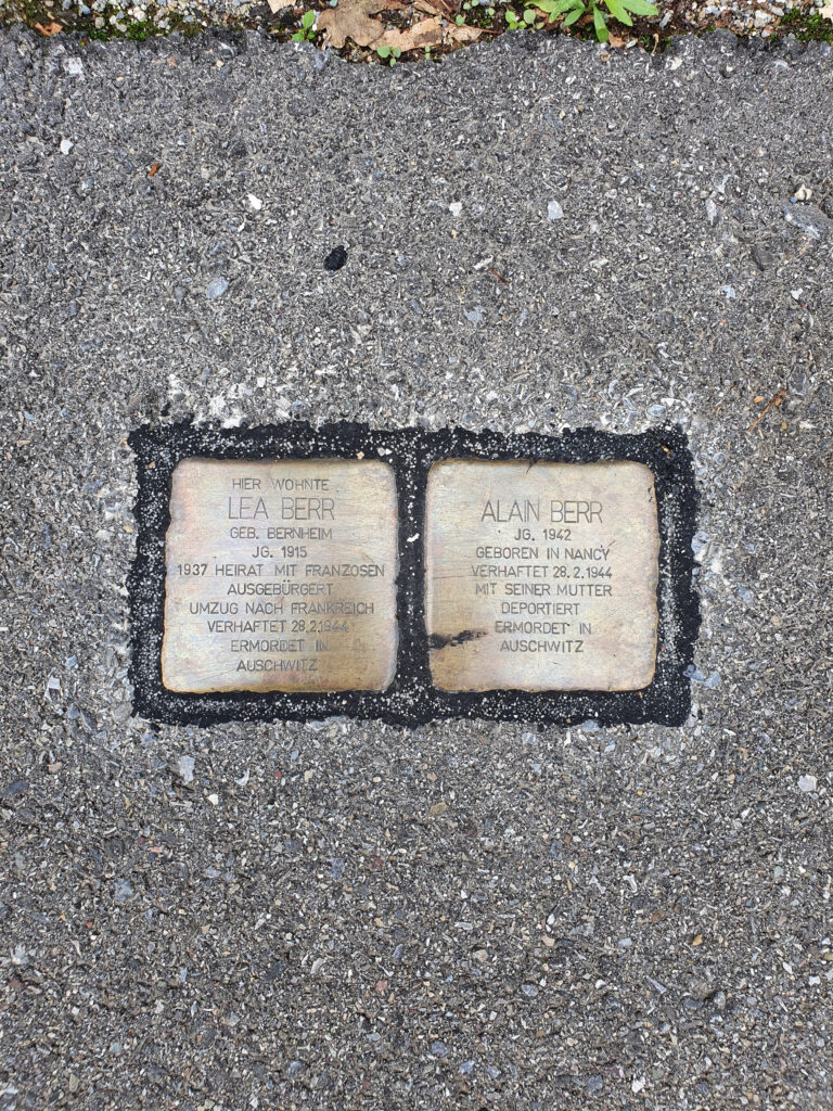 Stolpersteine in der Clausiusstrasse in Zürich